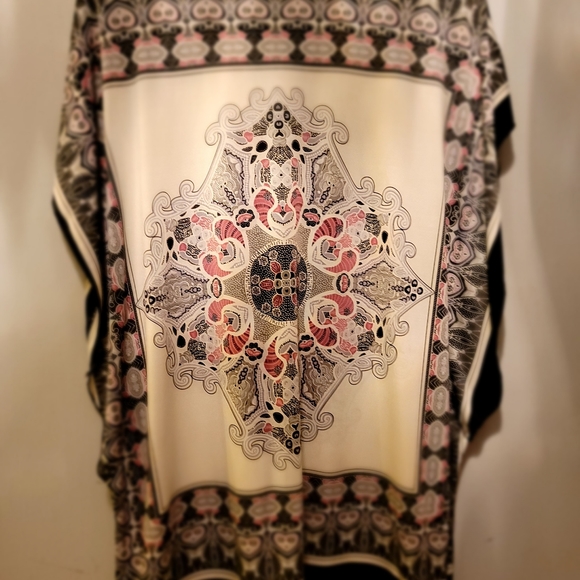 O/S Rayon Lounge Shirt, L, Color: Grey/ Black/ Pink/ Cream - Picture 2 of 4